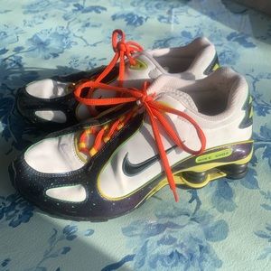 Nike Shox Boys Running Shoes